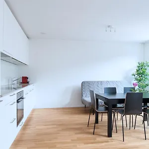  Апартаменты Hitrental Messe Швейцария